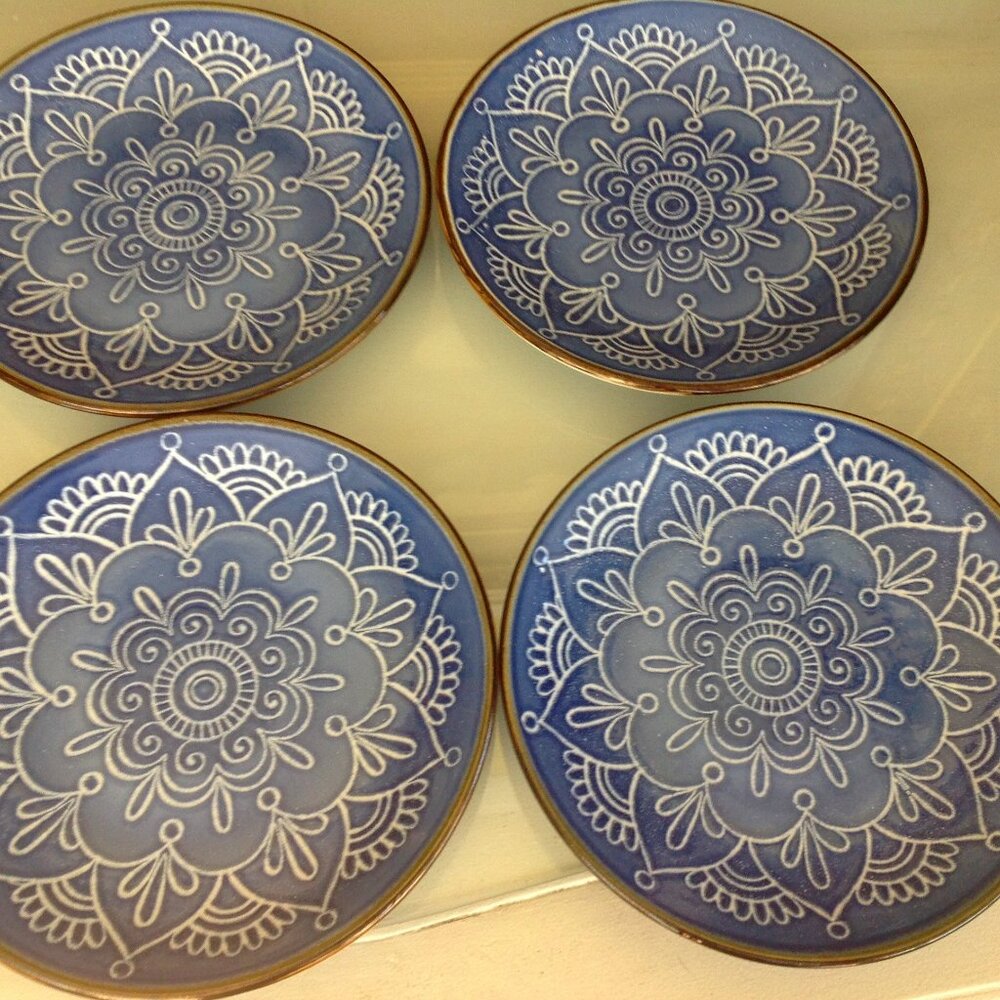 8.5" Salad Plate Blue, White, Flower Medallion, Brown Trim Medallion Collection
